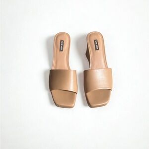 Nine West Tan Boone Chunky Platform Sandals Size 9.5